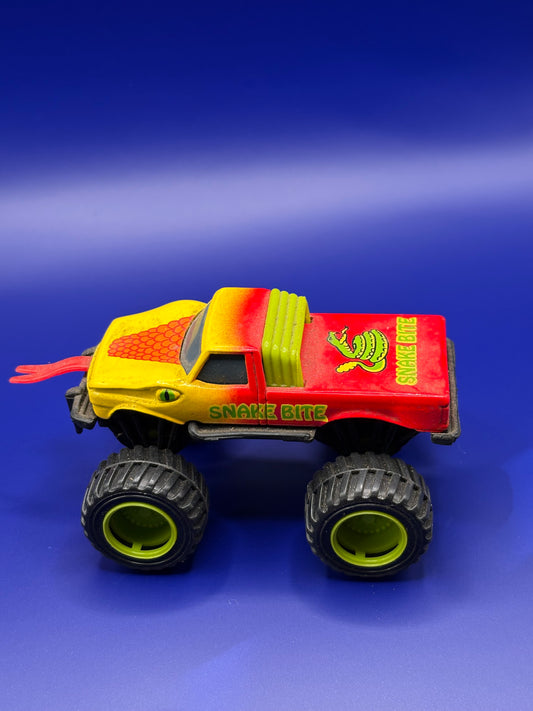 SNAKE BITE HOTWHEELS - 1991 - MONSTER TRUCK - 1:64